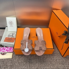 Hermes Slippers